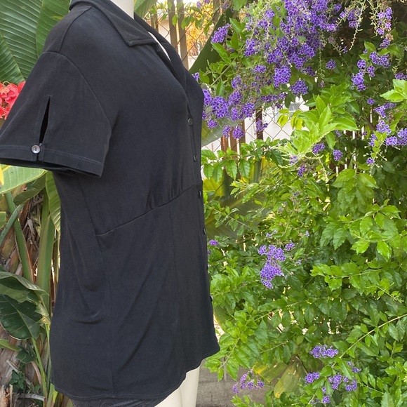 Chicos Travelers Black Button top Size 2 / standard L - Picture 5 of 7